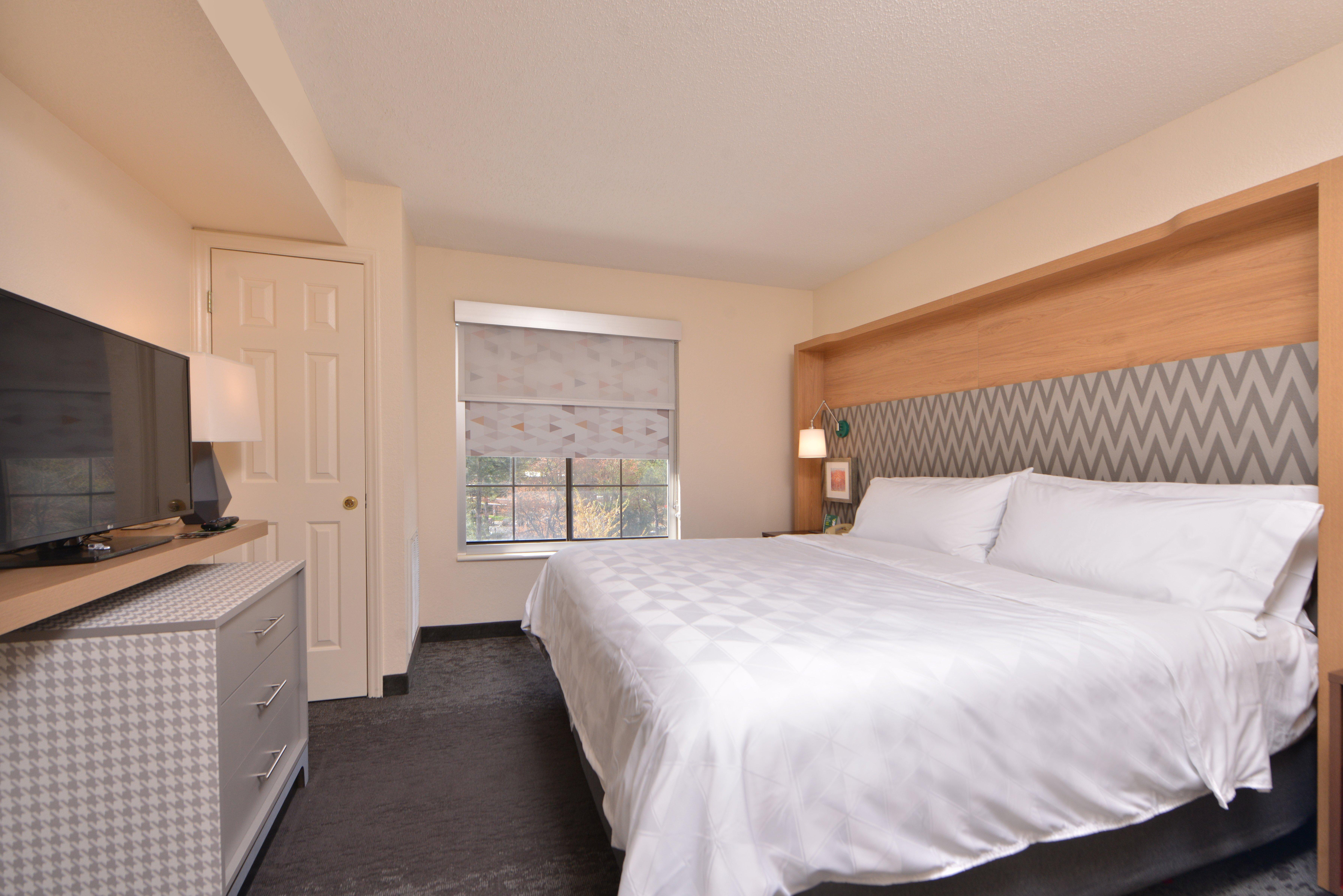 Holiday Inn & Suites Raleigh Cary By Ihg Dış mekan fotoğraf