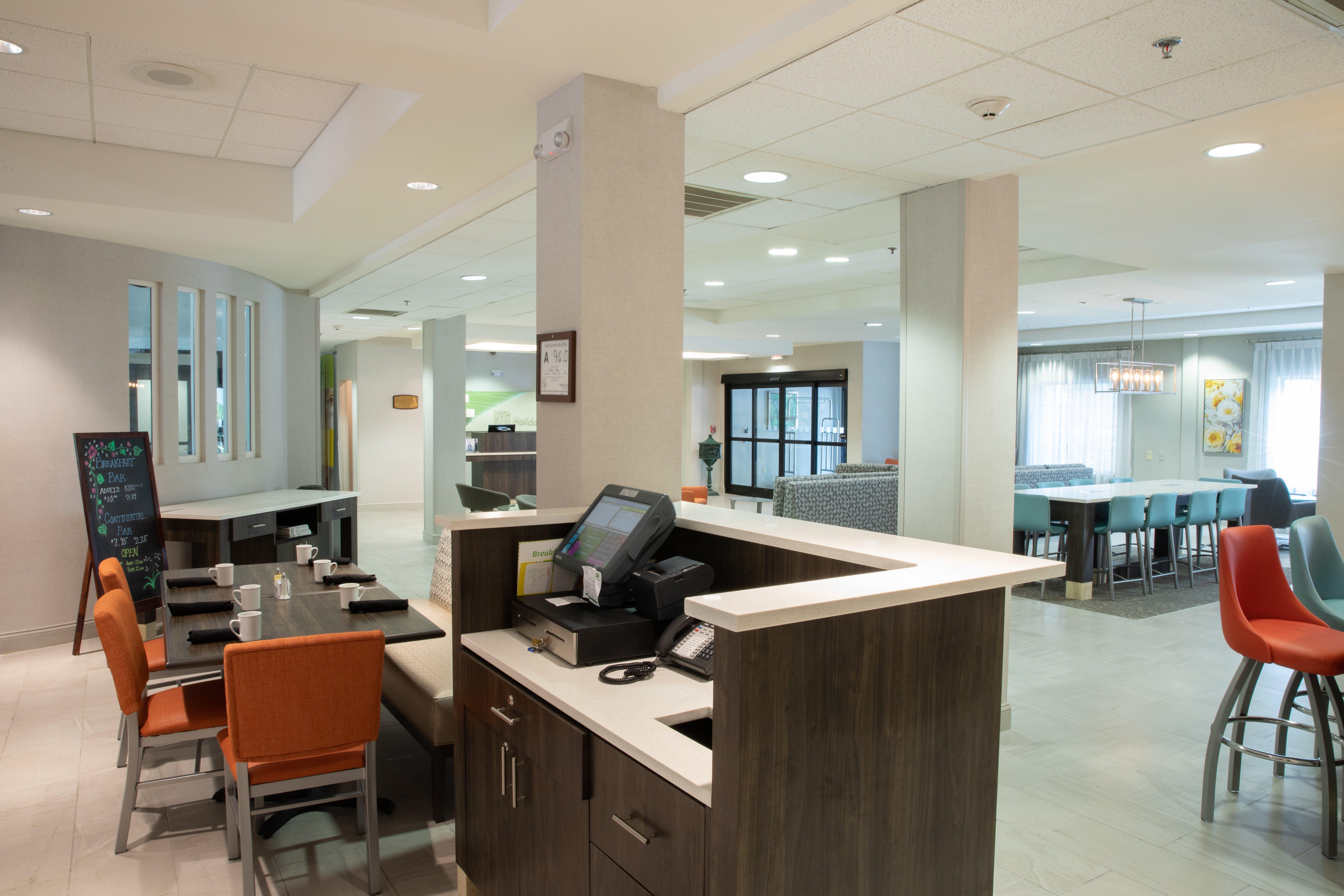 Holiday Inn & Suites Raleigh Cary By Ihg Dış mekan fotoğraf
