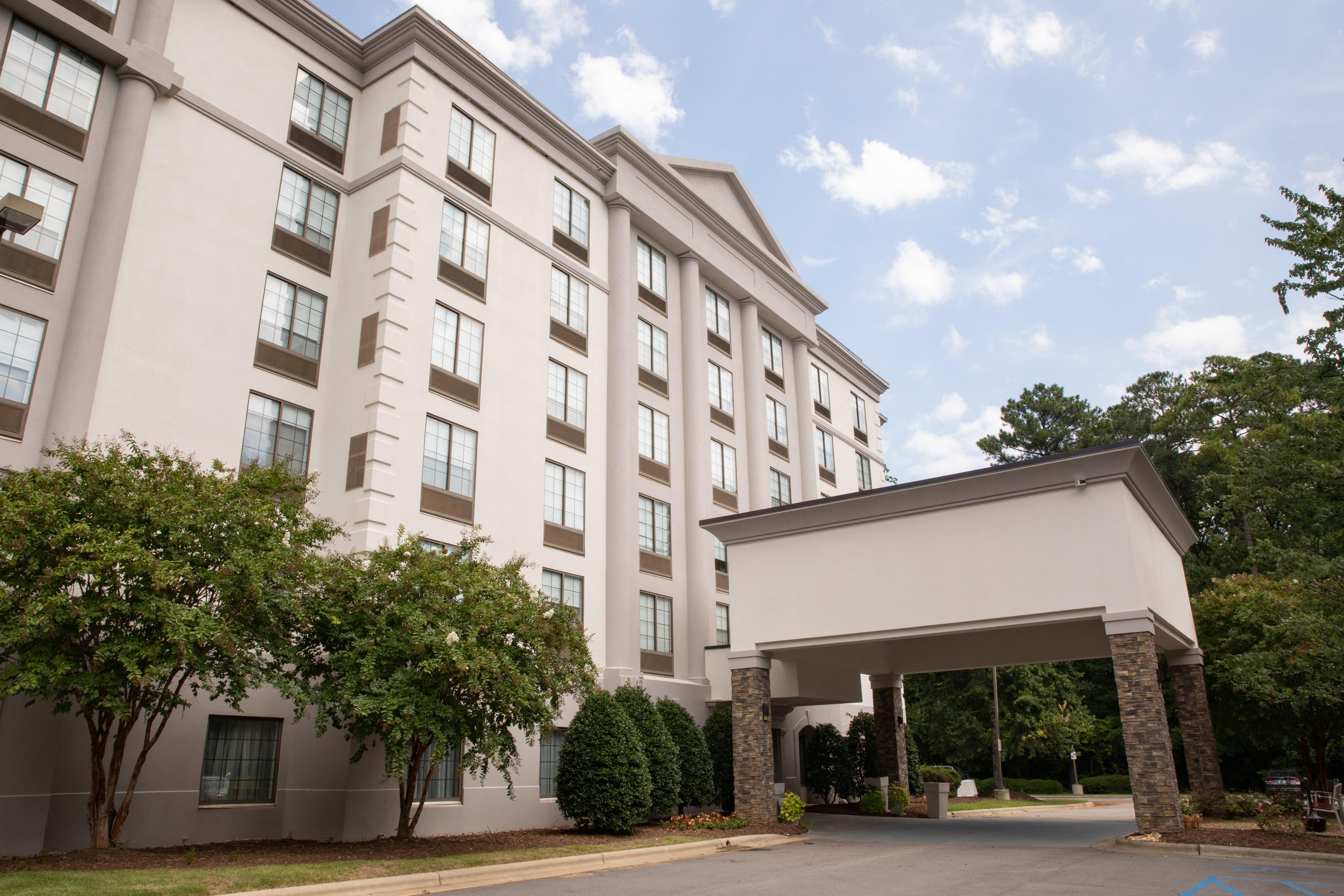 Holiday Inn & Suites Raleigh Cary By Ihg Dış mekan fotoğraf
