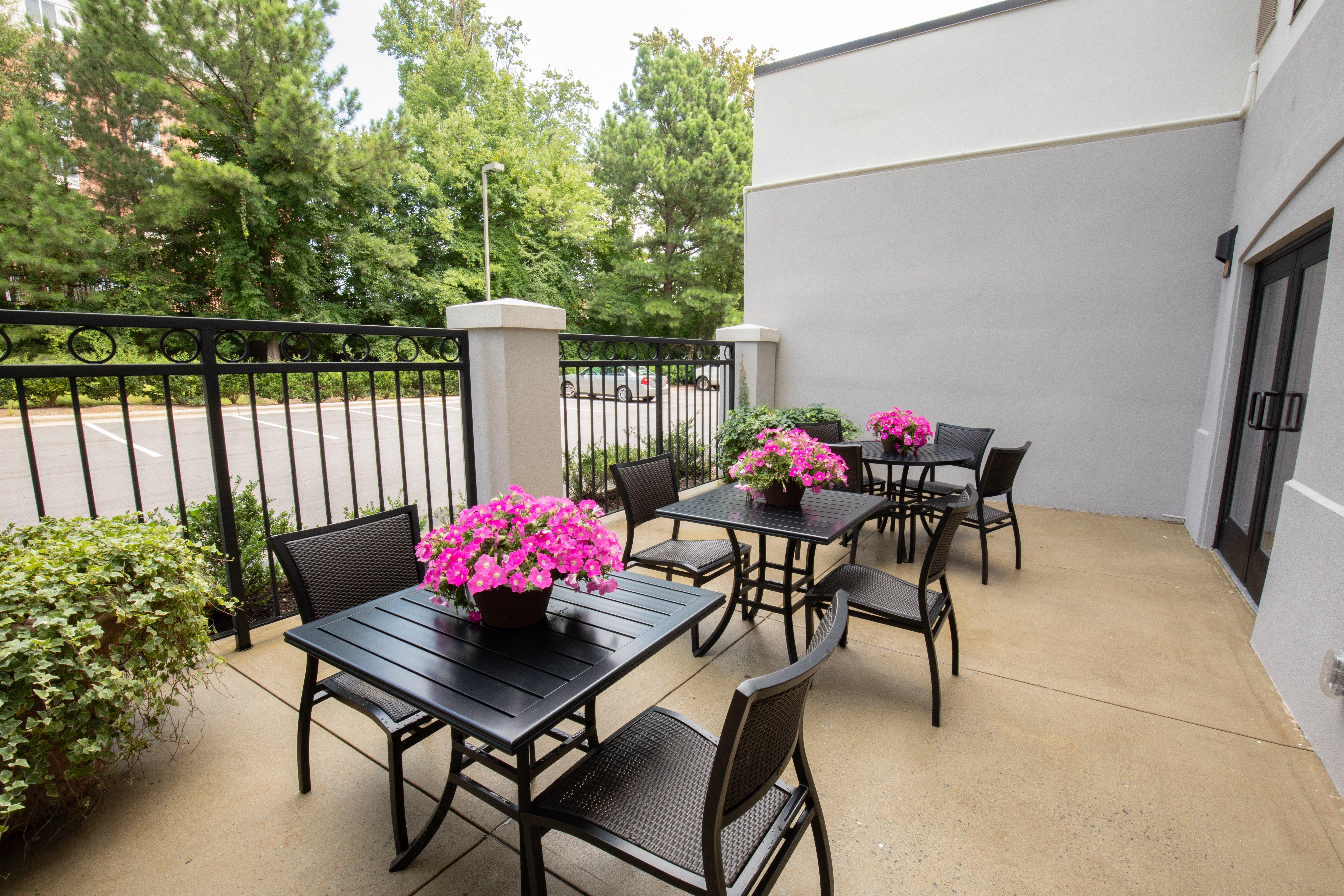 Holiday Inn & Suites Raleigh Cary By Ihg Dış mekan fotoğraf